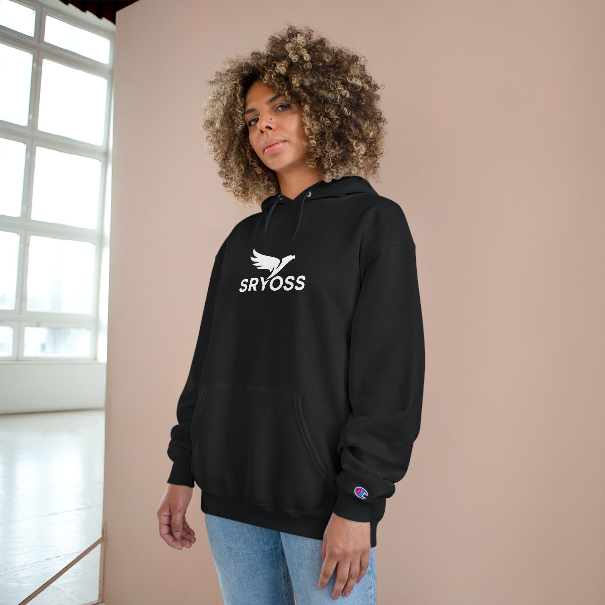 SRYOSS Signature Champion Hoodie – Cozy Unisex Sweatshirt for Sport & Streetwear